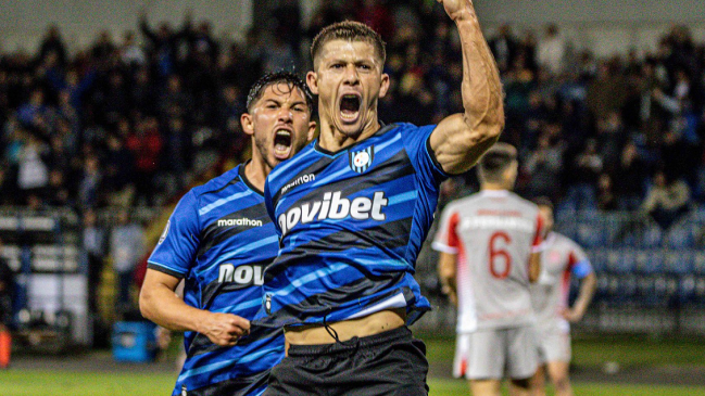 Huachipato se mide ante Gremio como visitante en Brasil por la Libertadores