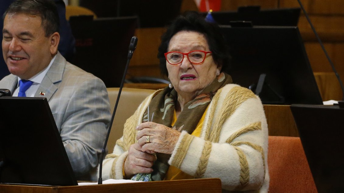 Diputada Cordero vuelve a la polémica por comentario sobre la esquizofrenia y el suicidio