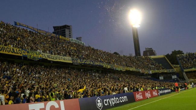 [Video] Hinchas de Rosario fueron ayudados por un brasileño en Belo Horizonte y le dedicaron canción