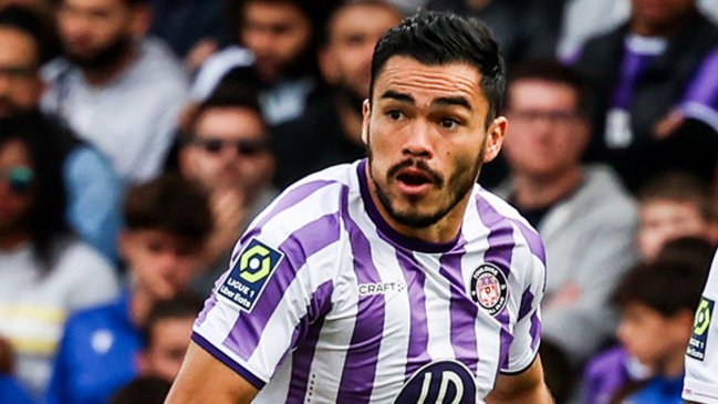 Gabriel Suazo aportó como titular en victoria de Toulouse sobre Rennes