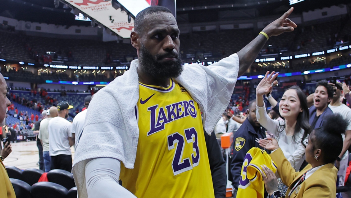 Los Lakers vencieron a Pelicans y se citaron con Denver en play-offs