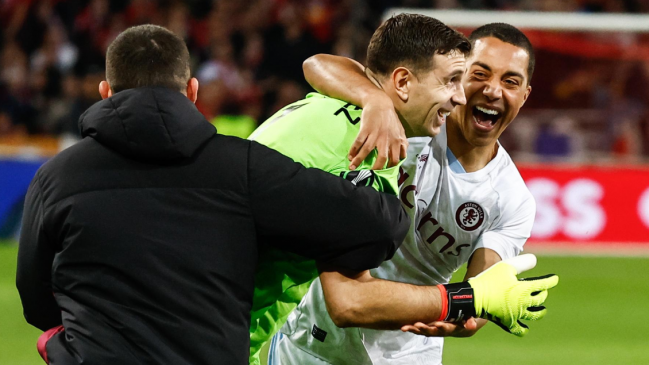 Los cruces para las semifinales en la Conference League europea