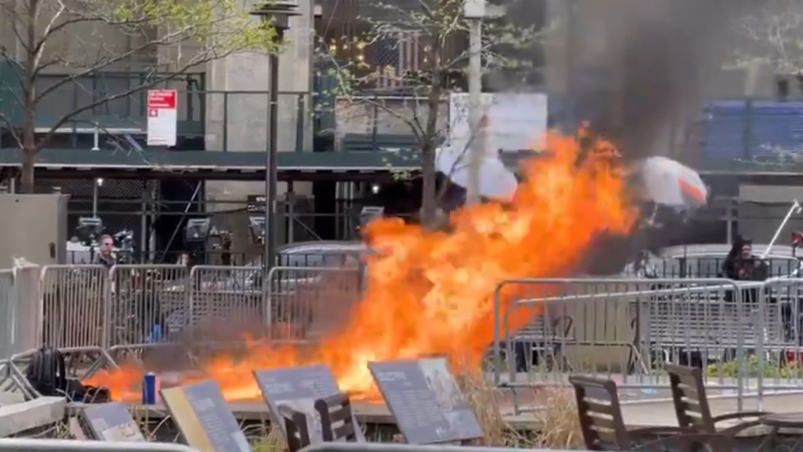 Conspiracionista se quemó a lo bonzo frente al tribunal que juzga a Trump