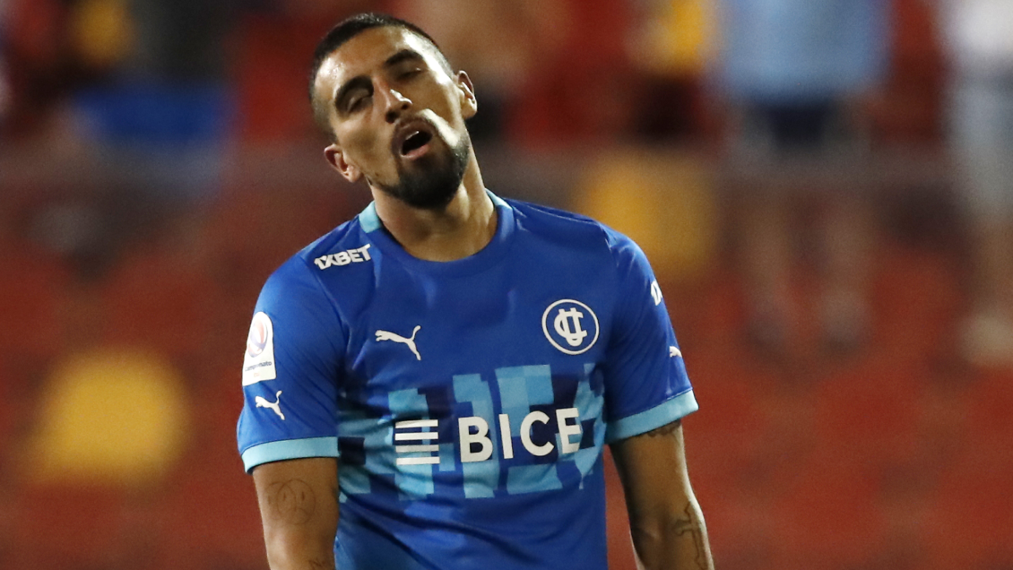 Branco Ampuero será baja en la UC para el clásico contra Colo Colo