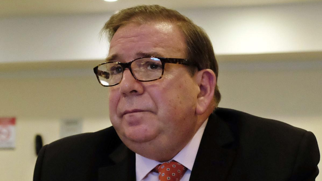 González Urrutia aceptó candidatura presidencial de coalición antichavista