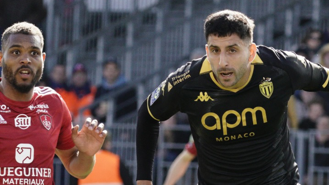 Guillermo Maripán sumó nueva titularidad en triunfo de Monaco sobre Brest