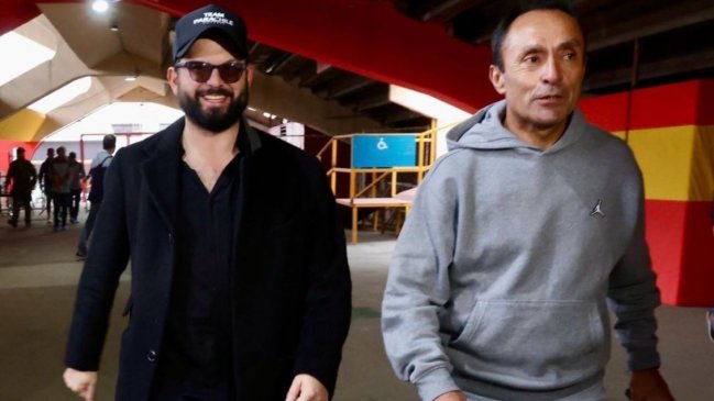 Presidente Boric a la UC: Con el equipo en las buenas y en las malas