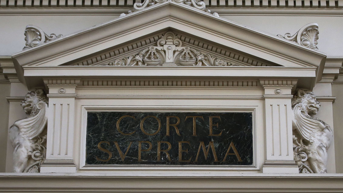 Suprema suspende juicio contra Los Gallegos y ordena evaluar factibilidad de un proceso presencial