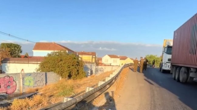 Carabinero de civil frustró a balazos una encerrona contra una mujer y su hija en Maipú