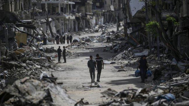 ONU pide investigación independiente tras hallazgo de fosas comunes en hospitales de Gaza