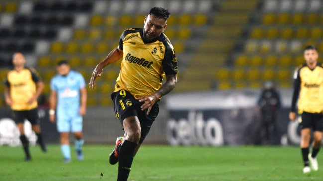 Coquimbo buscará ser fuerte en casa ante Racing en duelo clave de la Sudamericana