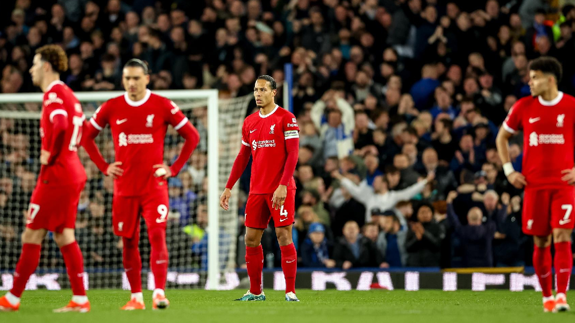 Liverpool cayó ante Everton y perdió terreno en la pelea por el título de la Premier