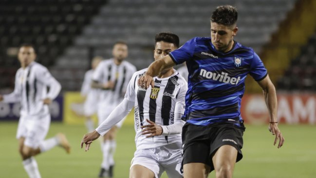 Huachipato repartió puntos con The Strongest y quedó como líder exclusivo de su grupo