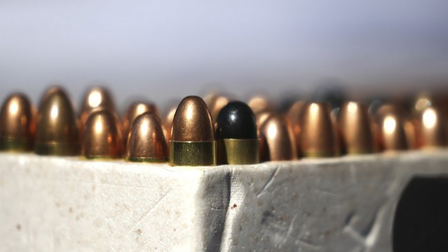 Hombre disparó y se parapetó en su casa de Las Condes: tenía armas no inscritas