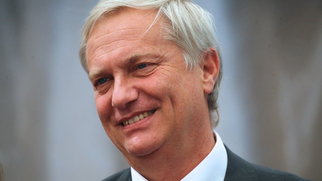 Kast en Hungría: En Chile estamos gobernados por un presidente 