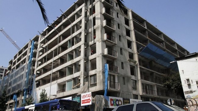 Precio de viviendas de la RM muestra una caída y arriendos se concentran en 1 dormitorio