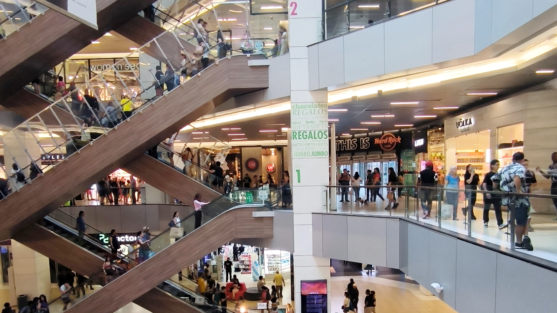 Primero de mayo: ¿Qué horario tendrán los supermercados y malls?