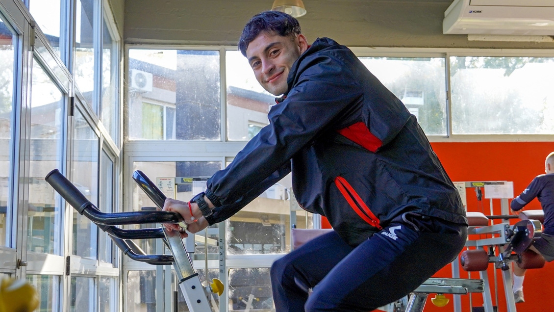 Buenas noticias: Javier Altamirano retomó la actividad física en Estudiantes