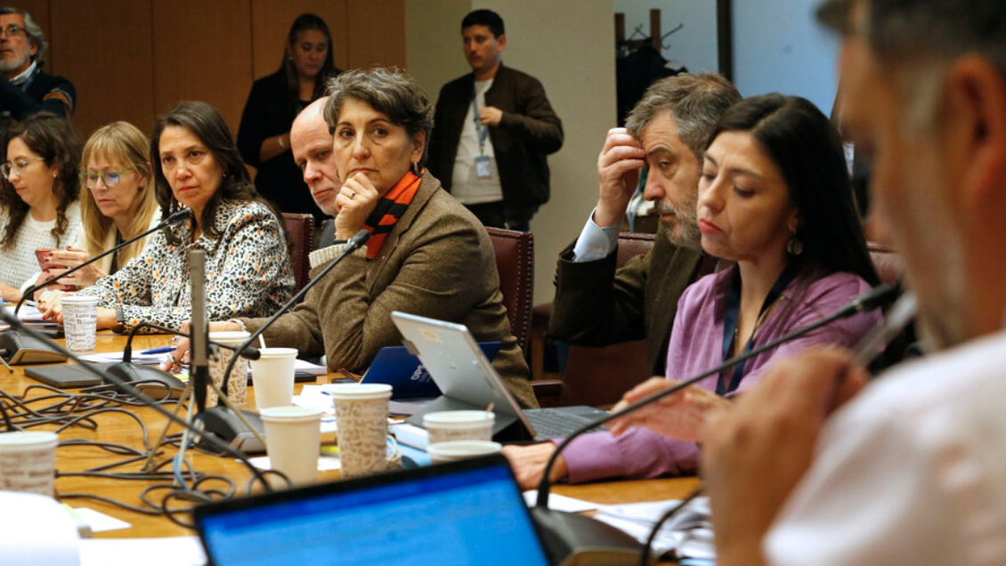 Comisión mixta: Crítica transversal por demora de indicaciones del Gobierno a ley corta de isapres