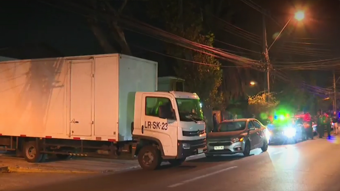 Carabineros se enfrentó a tiros con delincuentes que asaltaban sucursal de Correos de Chile