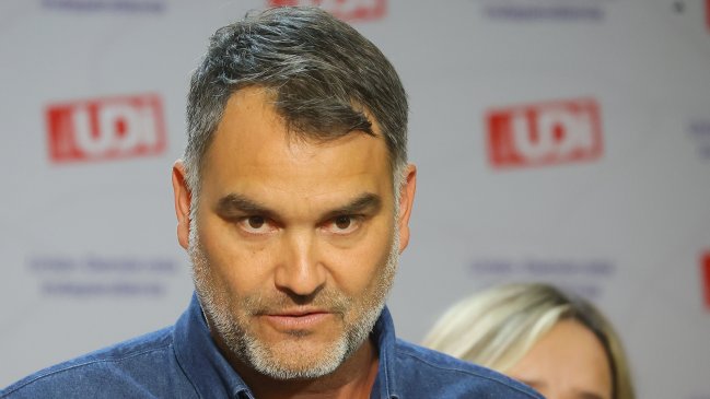 Macaya: Militares y carabineros requieren justicia especializada, no ser tratados como delincuentes comunes