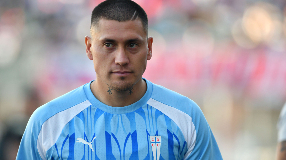 Nicolás Castillo quedó descartado para el partido de U. Católica con Unión Española