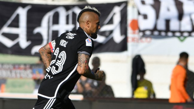 Arturo Vidal pidió que 