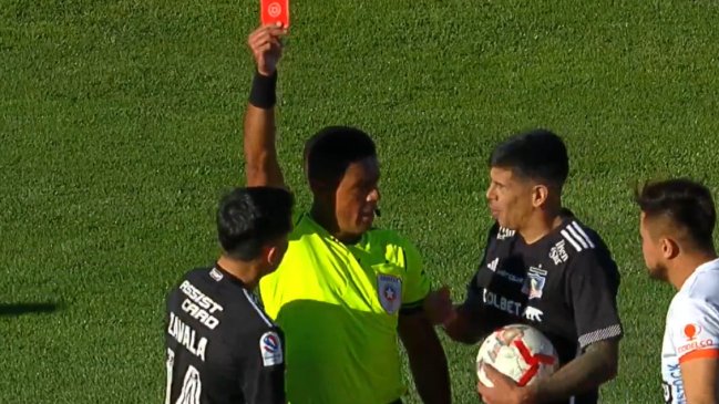[VIDEO] La tarjeta roja a Cristian Zavala que fue cambiada por amarilla