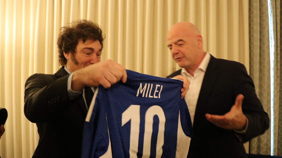 Javier Milei sostuvo encuentro con Gianni Infantino