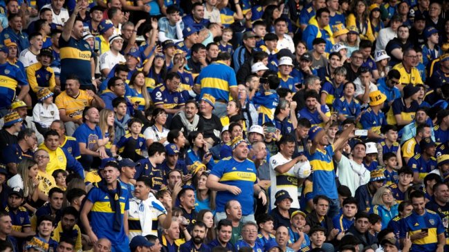 Argentina golpeó la mesa y prohibió ingreso a eventos deportivos a 57 