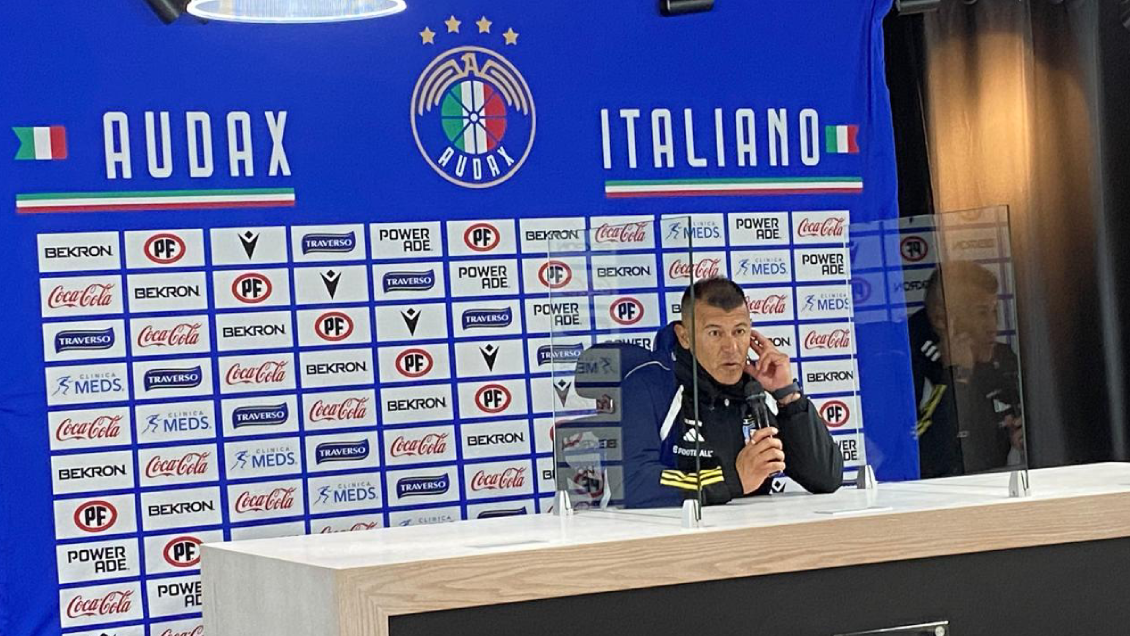 Jorge Almirón: Quedé contento por el resultado y el rendimiento del equipo