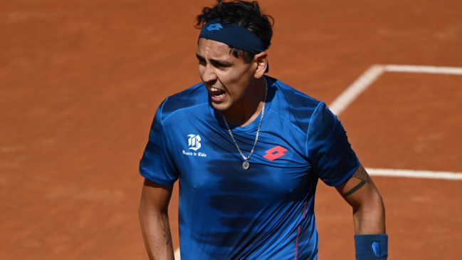 ¡Gigante! Alejandro Tabilo dio el gran golpe y eliminó a Novak Djokovic en Roma