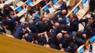 Diputados se fueron a las manos en Parlamento de Georgia