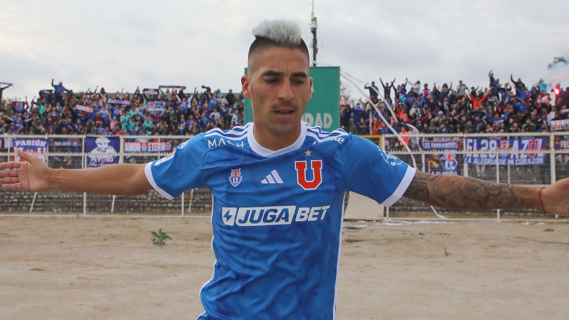 Universidad de Chile informó extensión de contrato con Leandro Fernández