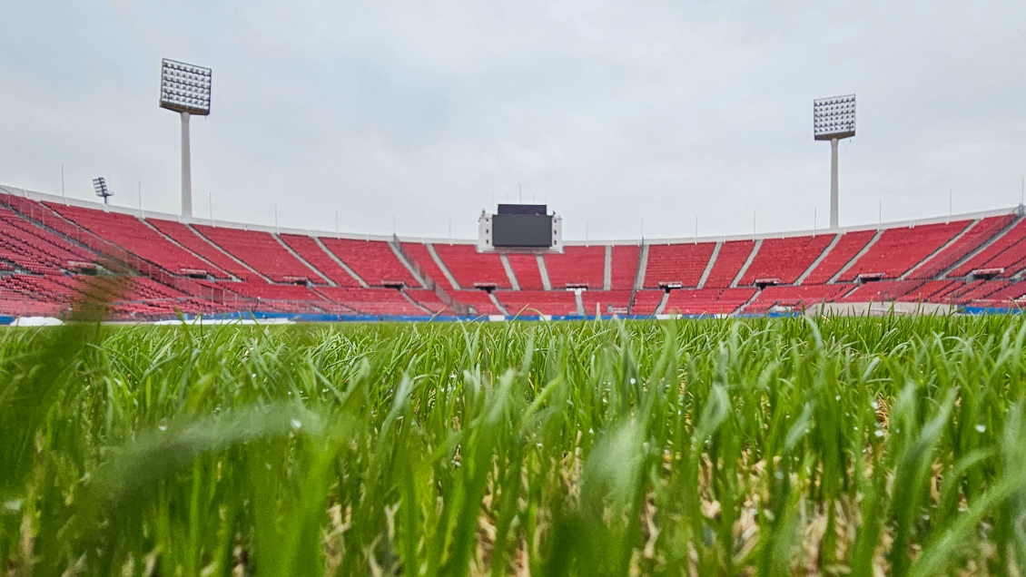 La cancha del Nacional recibió positiva evaluación para el clásico universitario