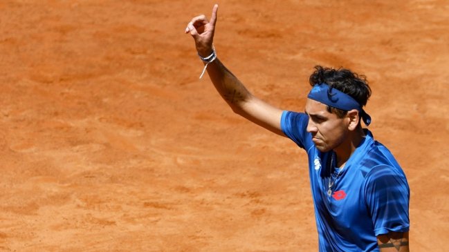 Opta por el descanso: Alejandro Tabilo se restó del ATP de Lyon