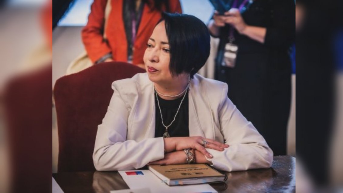 Acusan a gobernadora de exigir dinero a funcionarios bajo amenaza de despido