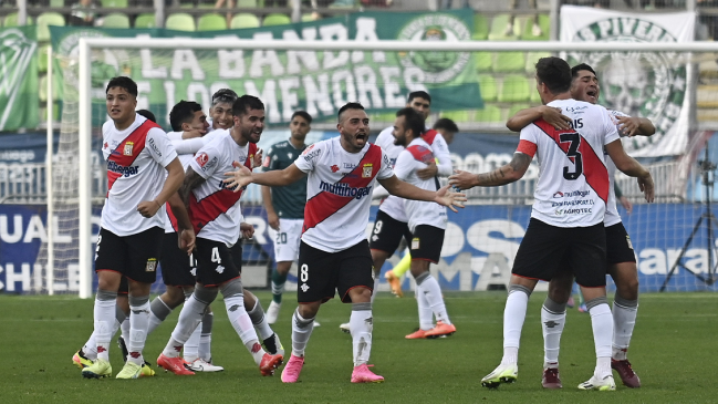 Curicó Unido rescató un empate ante Santiago Wanderers en Valparaíso