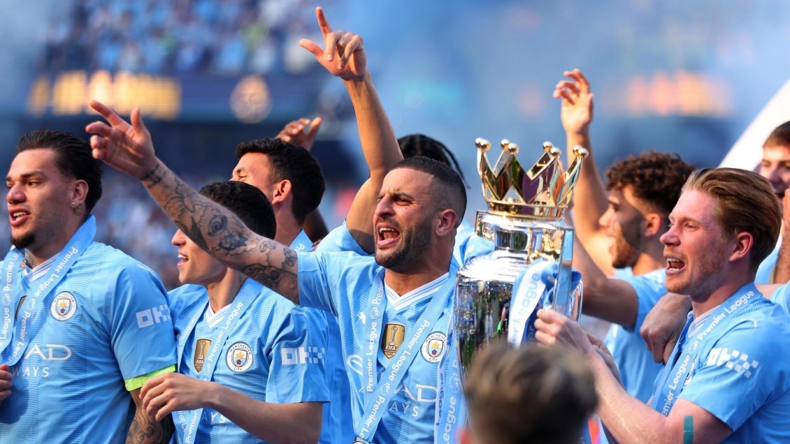 El saludo de la UC a Manchester City por su tetracampeonato