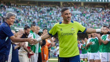   ¡Querido por todos! Claudio Bravo fue homenajeado por Betis y Real Sociedad 