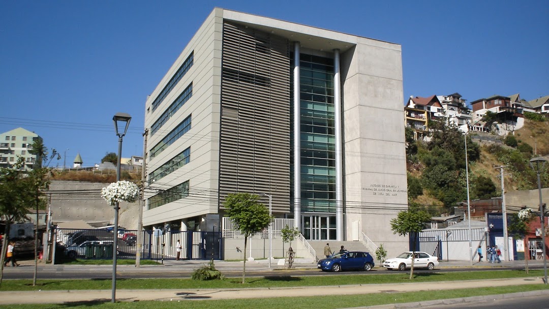 En juicio abreviado condenan a 9 años de cárcel a mujer que drogó a adultos mayores para robarles