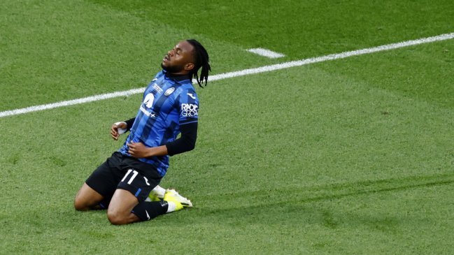 [VIDEO] ¡Tremendo! Lookman firmó su hat-trick en la final de la Europa League