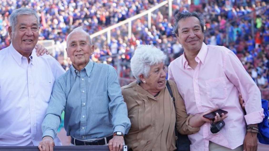 La U lamentó la muerte del hijo del histórico Luis 