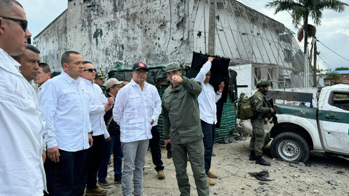 Petro viajó al epicentro de la violencia de las disidencias FARC