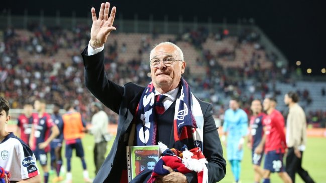 [VIDEO] Claudio Ranieri recibió emotivo aplauso en su último partido como DT