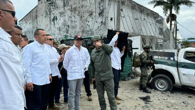 Petro viajó al epicentro de la violencia de las disidencias FARC