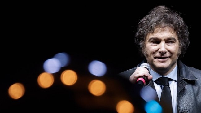 Time dedicó su portada a Javier Milei y su 