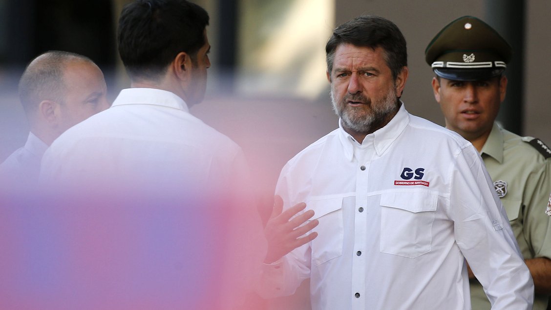 Oficialismo y oposición aún no logran acordar candidaturas únicas para el GORE Santiago