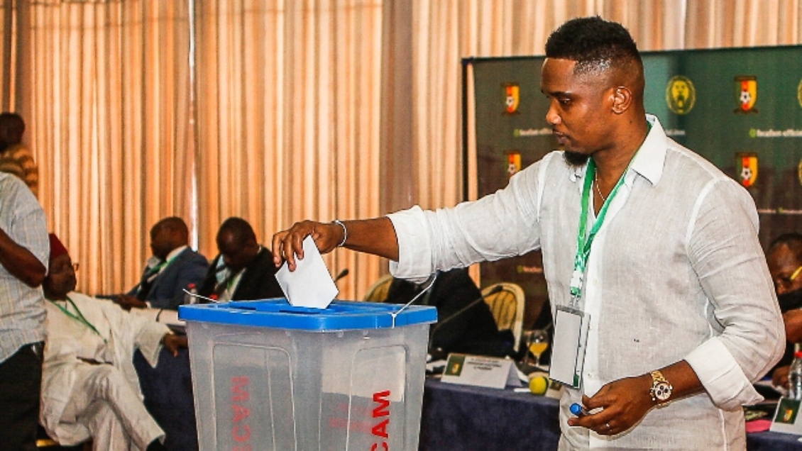 Samuel Eto'o hizo las paces con el técnico de la selección y lo ratificó en el cargo