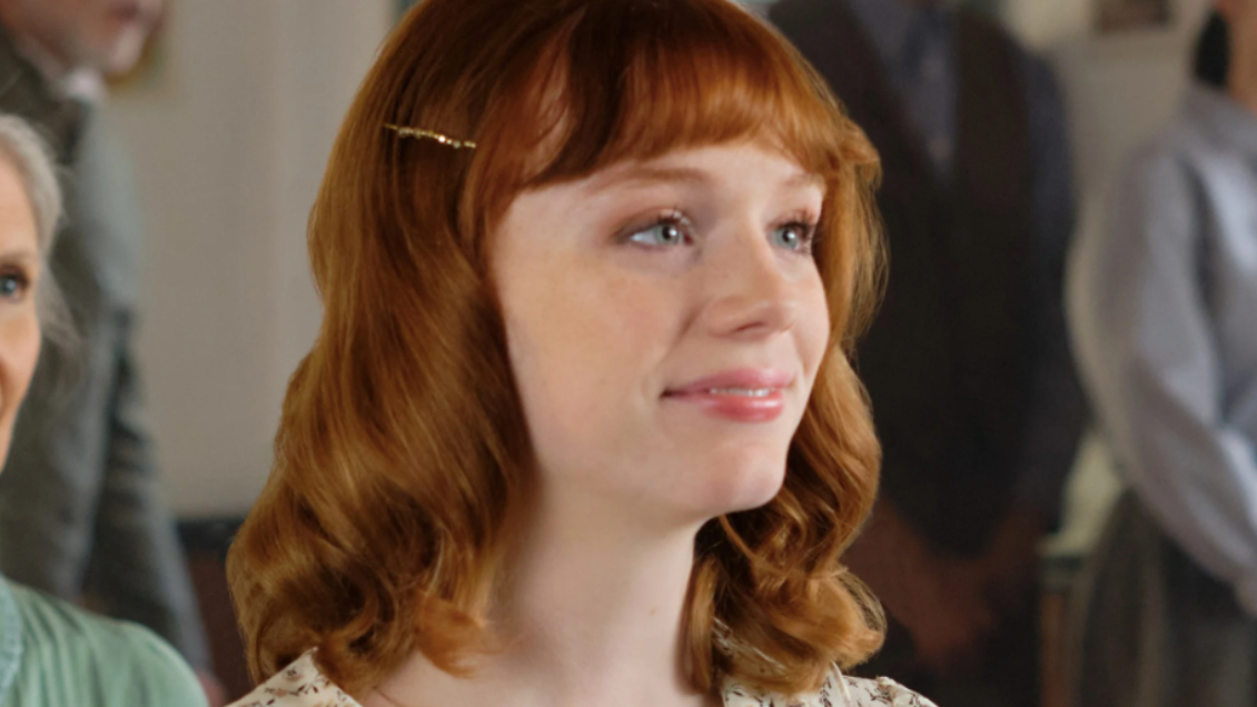 Actriz de Netflix está en estado crítico tras caer cinco pisos desde un balcón